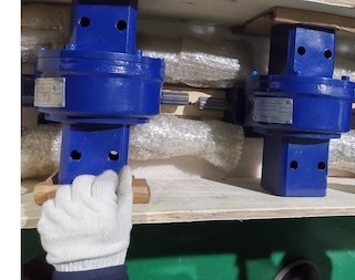 3 van de Wormduim Versnellingsbak met Motor voor het Volgende Systeem van het Zware Ladingszonnepaneel