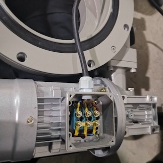 De zonne Kleine Drijversaaneenschakeling zwenkt Aandrijving voor Zonne Volgend Systeem 533Nm